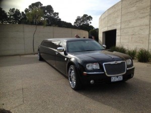 Affinity Limousines - Winery Tour Limo Hire Mornington (23)